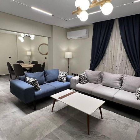 Luxury Apartment El Mohandessen Kairo Eksteriør billede