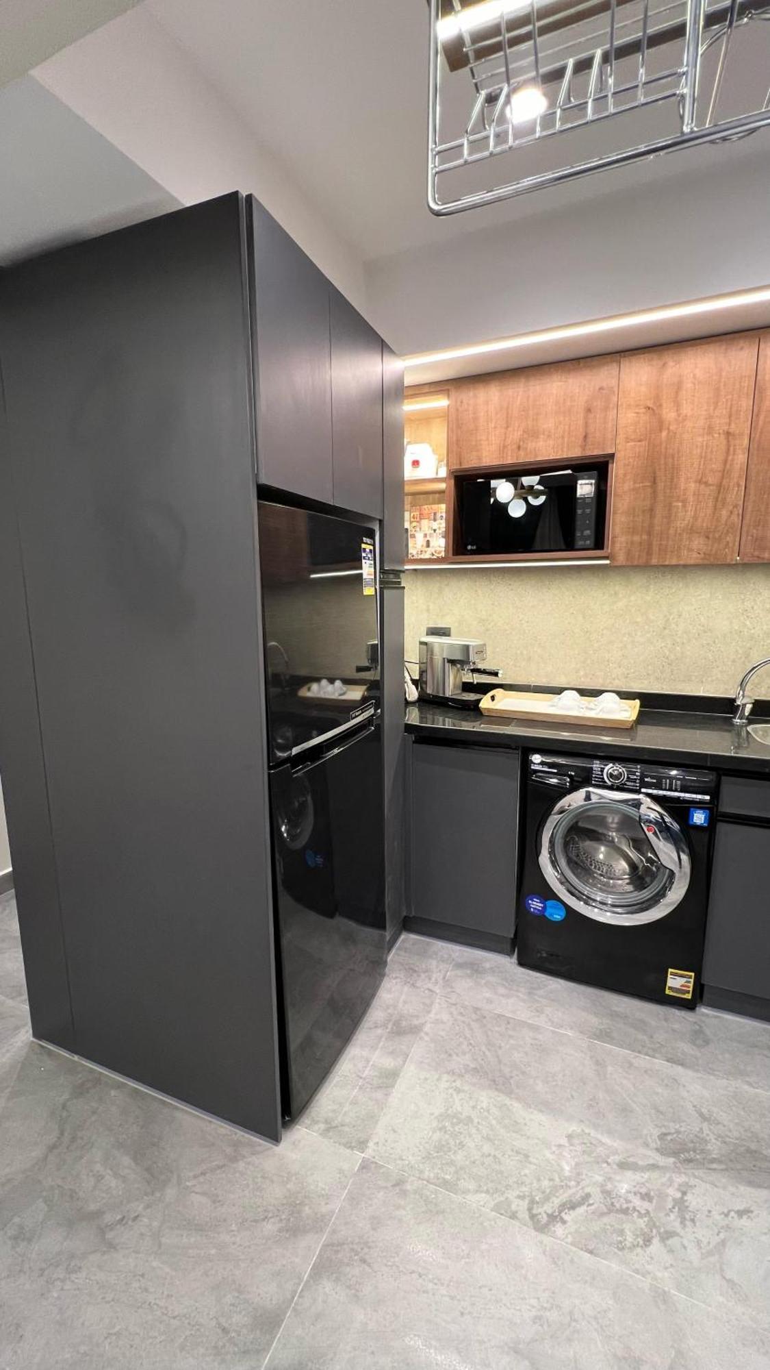Luxury Apartment El Mohandessen Kairo Eksteriør billede